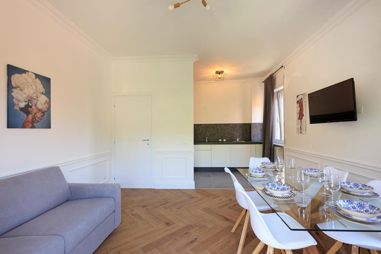 Alex Lodge - By Impero House Lesa Bagian luar foto