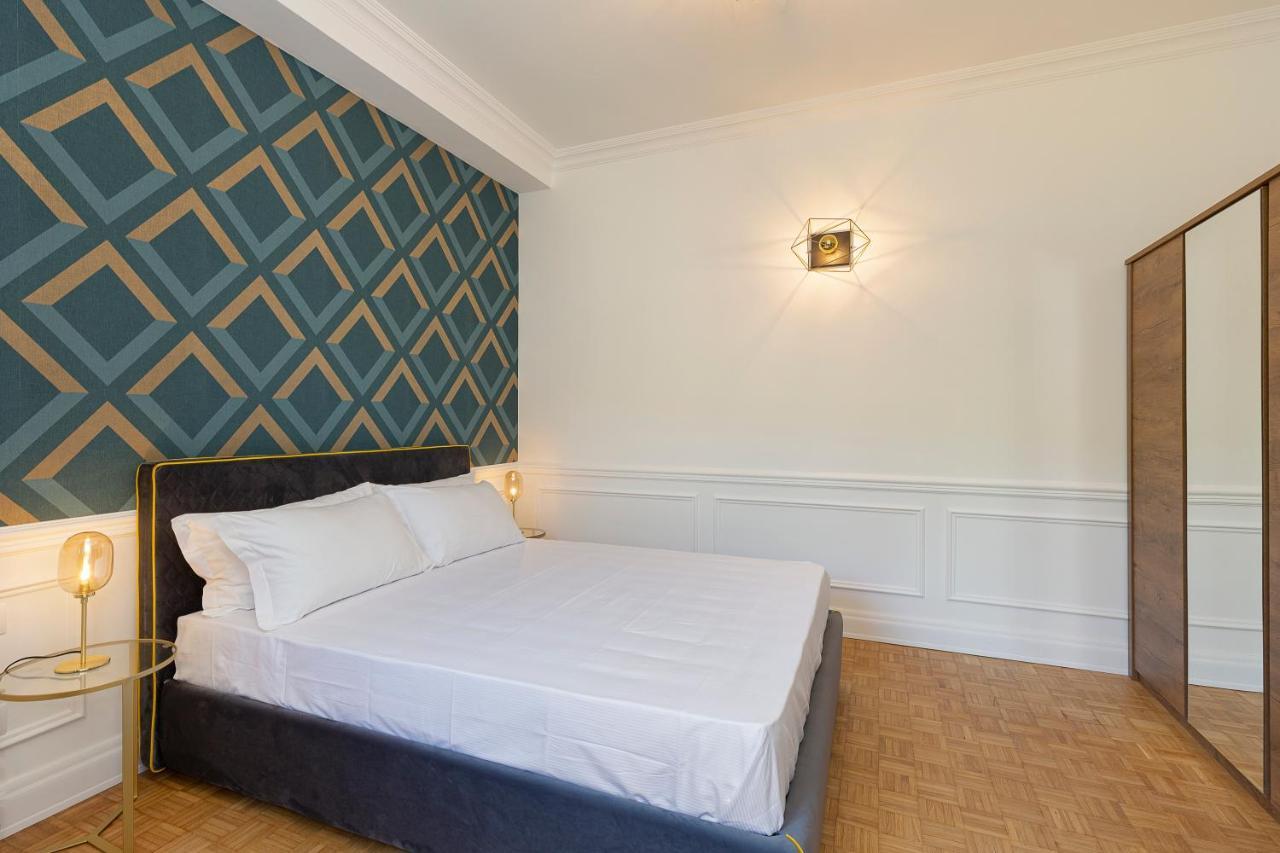 Alex Lodge - By Impero House Lesa Bagian luar foto